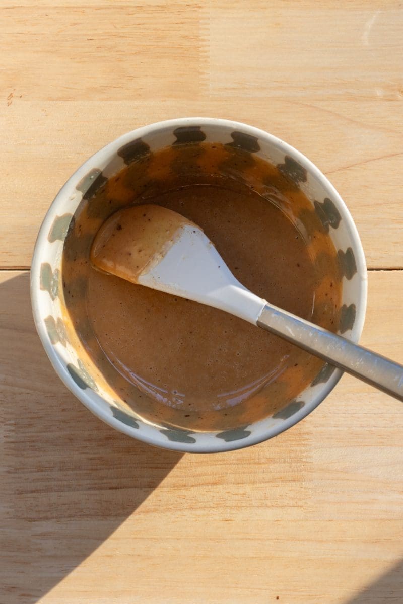 The wet ingredients mixed together.