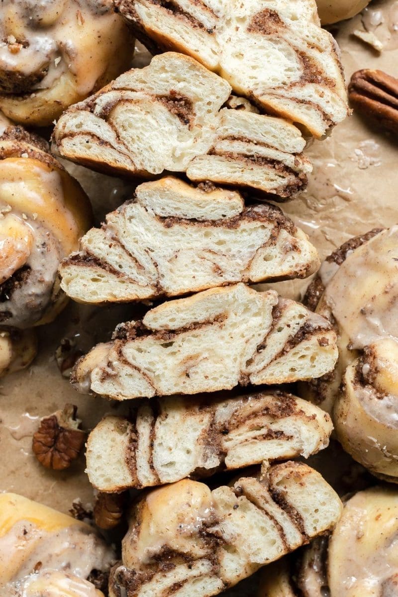 Chai Pecan Buns