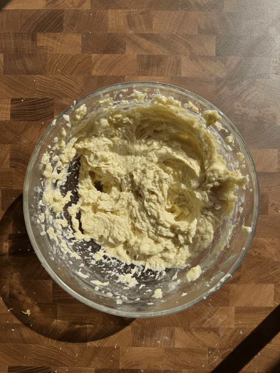 The wet ingredients beaten together.