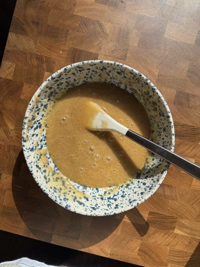 The wet ingredients mixed together.
