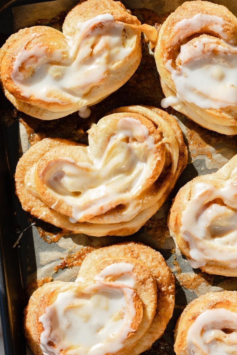 Chai Cinnamon Roll Hearts