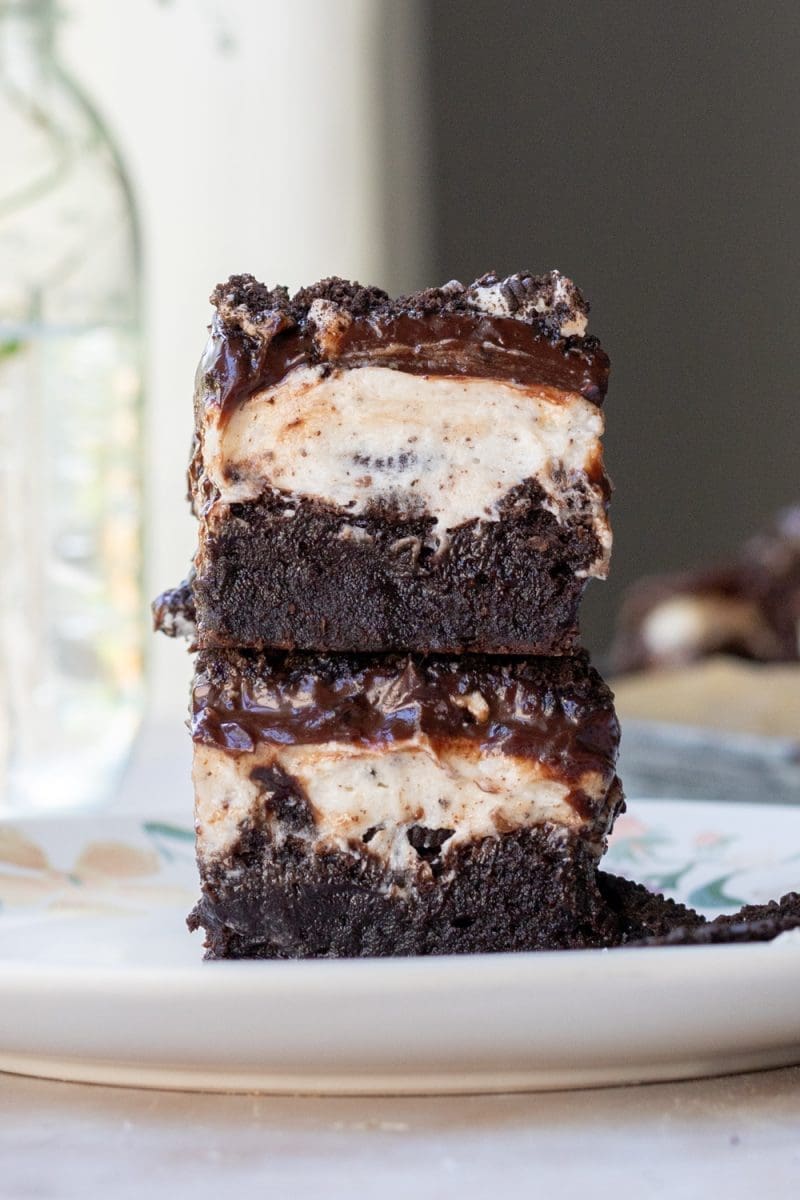 Cookies and Cream Brownies
